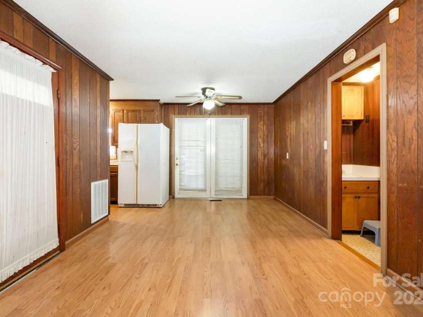 220 Lackey Street, Kings Mountain, NC 28086.  MLS# CAR4278704, YatesRealty ID 30235. 