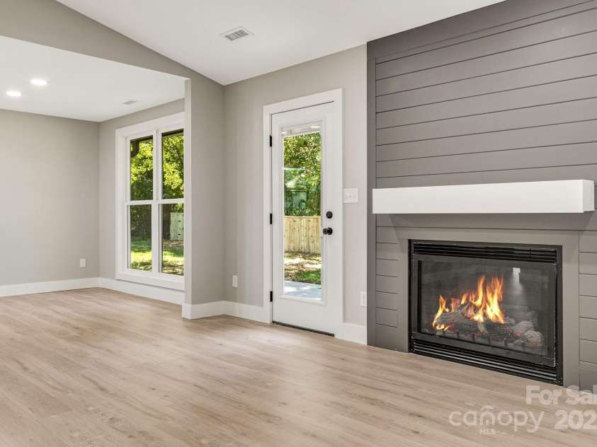 64 Southchase Drive, Fletcher, NC 28732.  MLS# CAR4288102, YatesRealty ID 30236. 