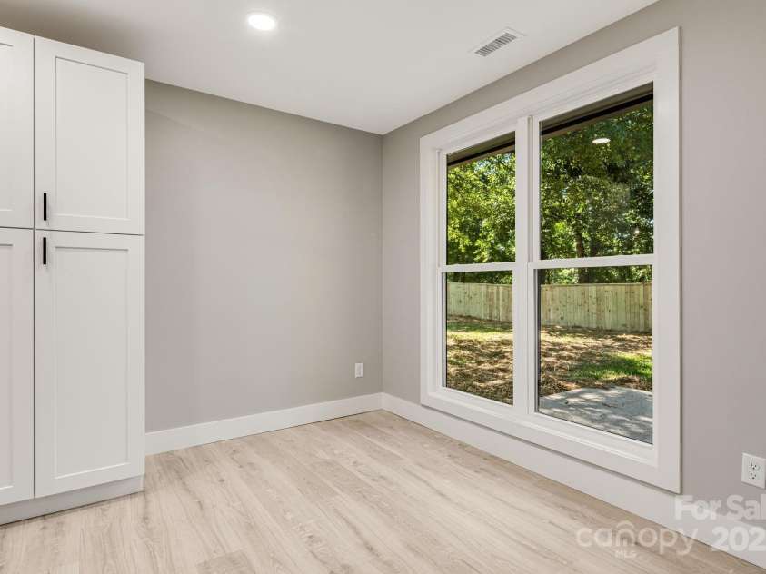 64 Southchase Drive, Fletcher, NC 28732.  MLS# CAR4288102, YatesRealty ID 30236. 