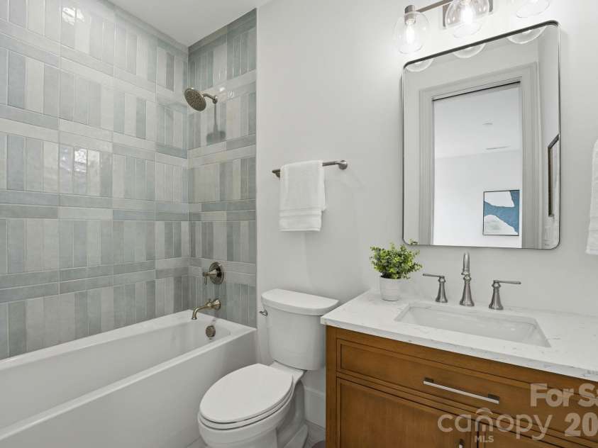 6133 Creola Road, Charlotte, NC 28270.  MLS# CAR4376320, YatesRealty ID 30237. 