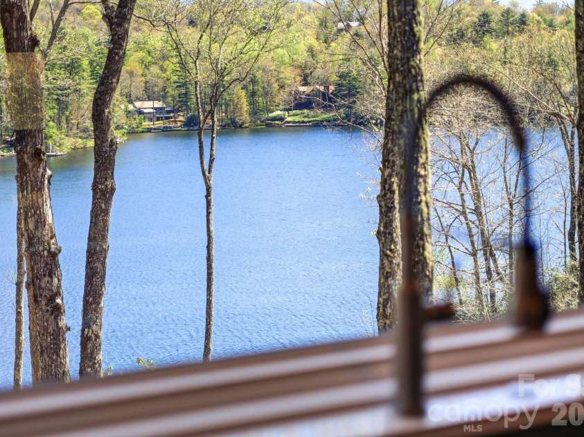 95 Cardinal Trace, Lake Toxaway, NC 28747.  MLS# CAR4376336, YatesRealty ID 30238. Kitchen Views