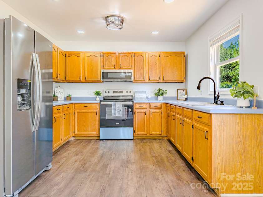 204 Caldwell Street, Forest City, NC 28043.  MLS# CAR4283485, YatesRealty ID 30239. 