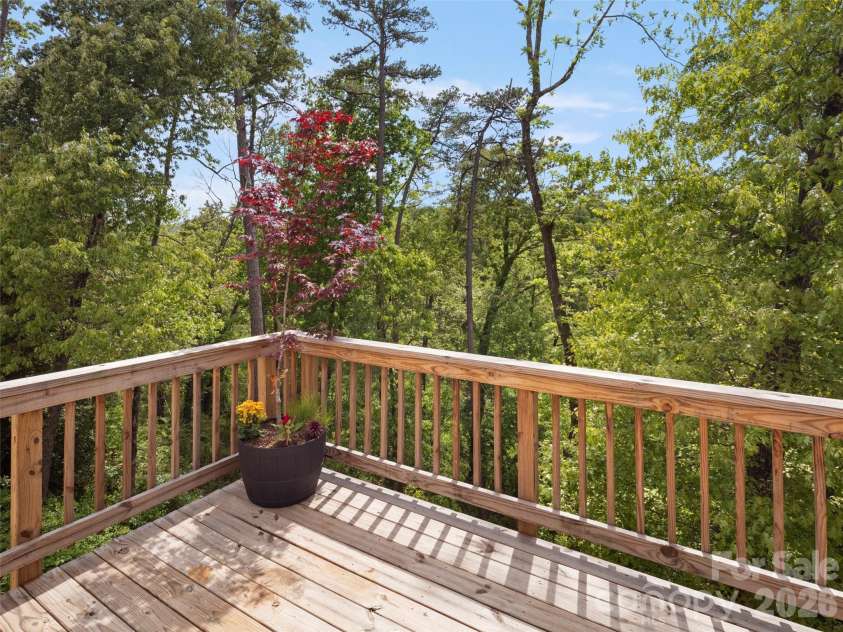 734 Fountain Park Boulevard, Asheville, NC 28806.  MLS# CAR4380533, YatesRealty ID 30239. 