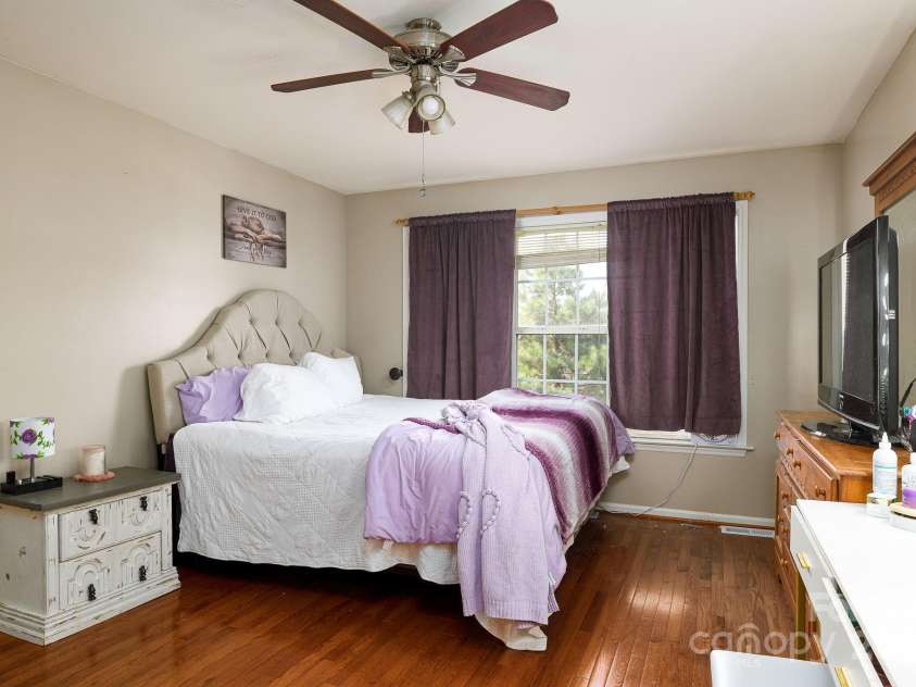 135 Winding Creek Road, Mocksville, NC 27028.  MLS# CAR4296191, YatesRealty ID 3024. 