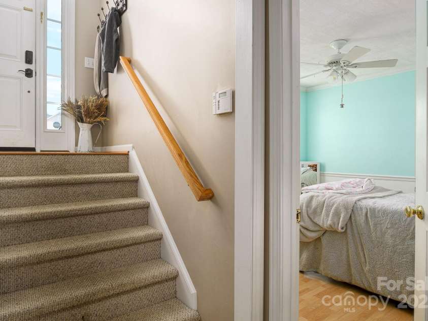 135 Winding Creek Road, Mocksville, NC 27028.  MLS# CAR4296191, YatesRealty ID 3024. 