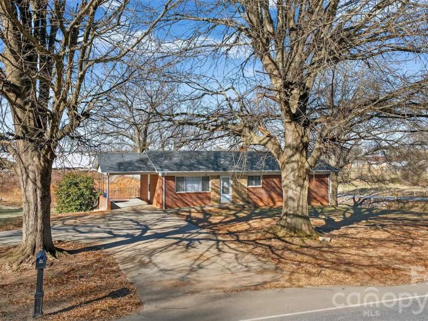 1708 Emmanuel Church Road, Conover, NC 28613.  MLS# CAR4350331, YatesRealty ID 3024. 