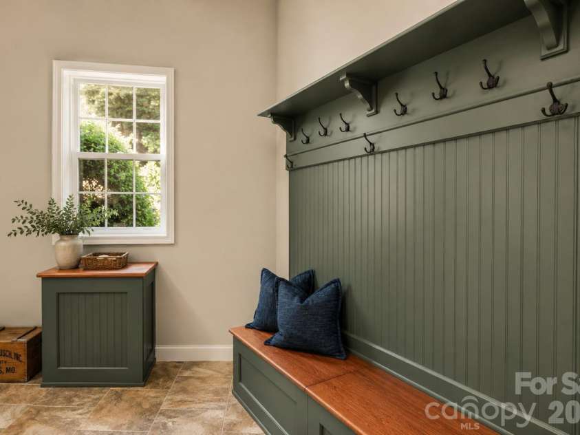 60 Hawks Pointe Lane, Weaverville, NC 28787.  MLS# CAR4385628, YatesRealty ID 30242. 