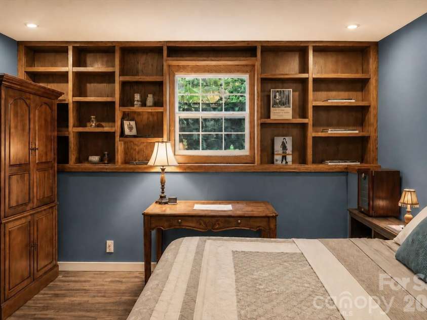 60 Hawks Pointe Lane, Weaverville, NC 28787.  MLS# CAR4385628, YatesRealty ID 30242. 
