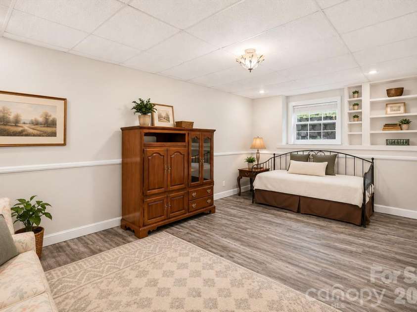 60 Hawks Pointe Lane, Weaverville, NC 28787.  MLS# CAR4385628, YatesRealty ID 30242. 