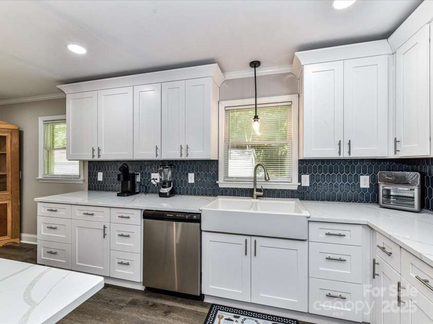 23353 Lake Tillery Road, Albemarle, NC 28001.  MLS# CAR4285145, YatesRealty ID 30243. 
