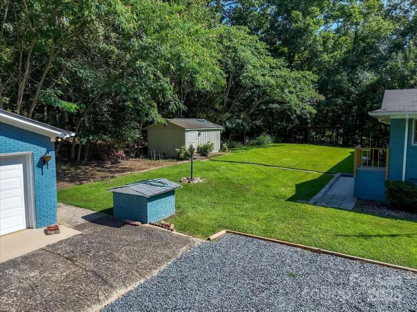 23353 Lake Tillery Road, Albemarle, NC 28001.  MLS# CAR4285145, YatesRealty ID 30243. 
