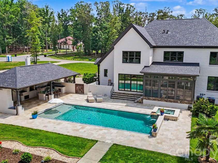 1023 Piney Drive, Monroe, NC 28110.  MLS# CAR4387708, YatesRealty ID 30244. 