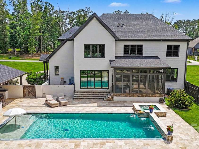 1023 Piney Drive, Monroe, NC 28110.  MLS# CAR4387708, YatesRealty ID 30244. 