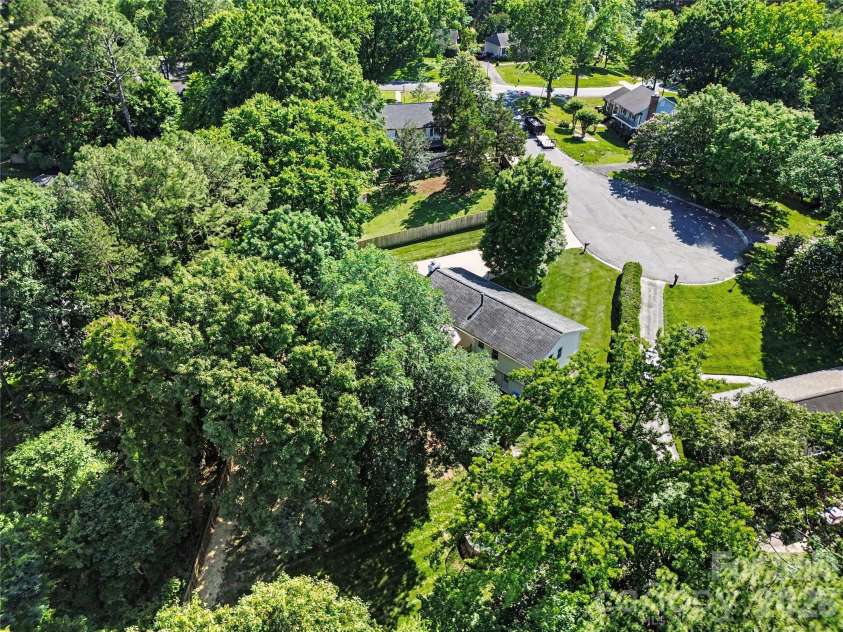 107 Condover Place, Charlotte, NC 28270.  MLS# CAR4386846, YatesRealty ID 30245. 