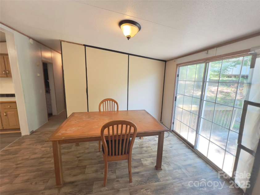 5000 Deal Mill Road, Granite Falls, NC 28630.  MLS# CAR4279141, YatesRealty ID 30246. 