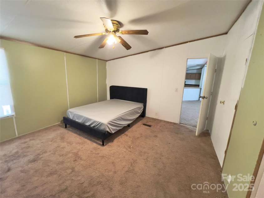 5000 Deal Mill Road, Granite Falls, NC 28630.  MLS# CAR4279141, YatesRealty ID 30246. 