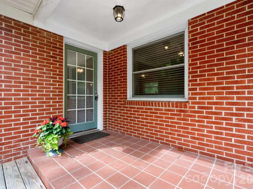 4073 NC 226A Highway, Marion, NC 28752.  MLS# CAR4388176, YatesRealty ID 30247. 