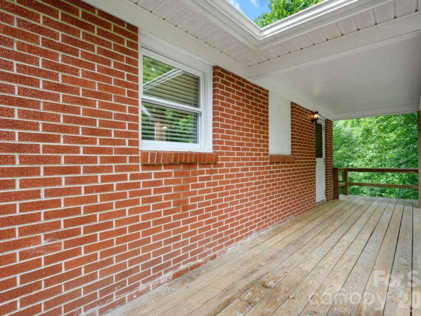 4073 NC 226A Highway, Marion, NC 28752.  MLS# CAR4388176, YatesRealty ID 30247. 