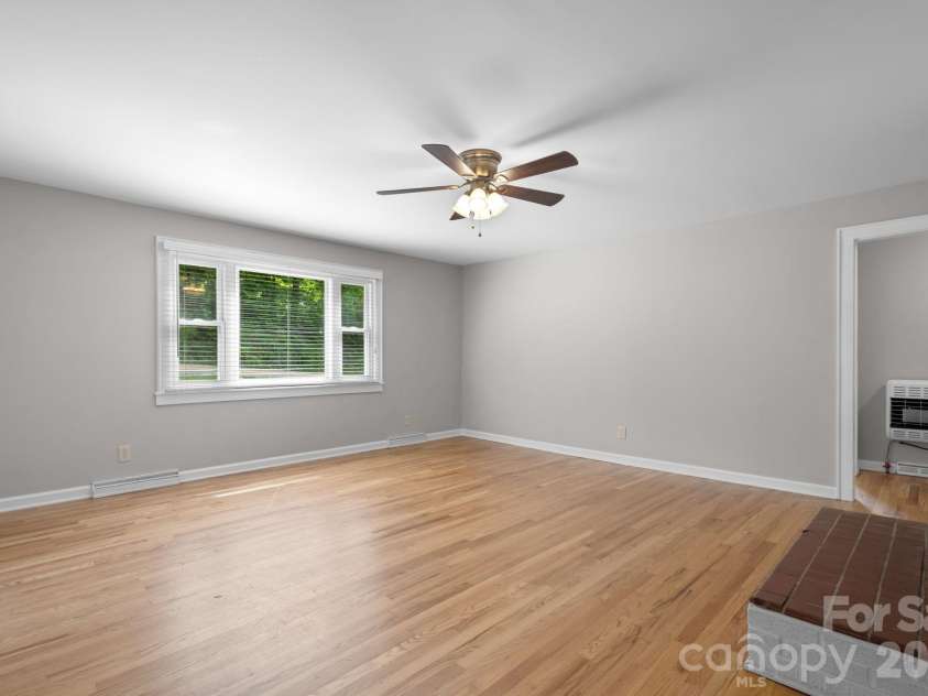 4073 NC 226A Highway, Marion, NC 28752.  MLS# CAR4388176, YatesRealty ID 30247. 