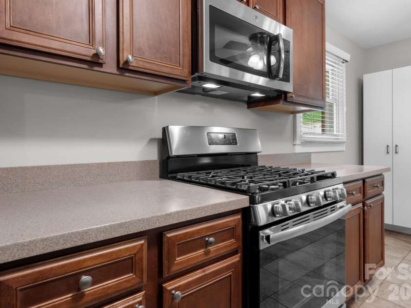 4073 NC 226A Highway, Marion, NC 28752.  MLS# CAR4388176, YatesRealty ID 30247. 