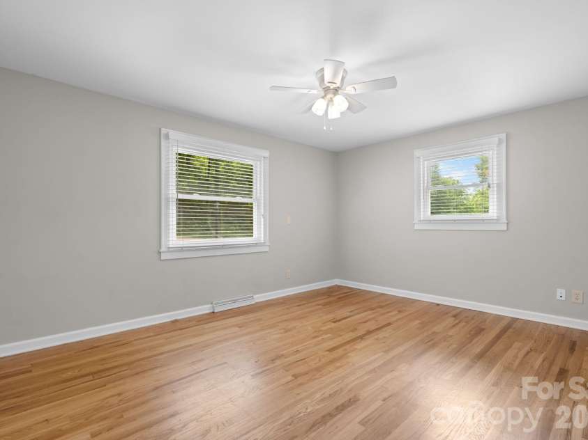 4073 NC 226A Highway, Marion, NC 28752.  MLS# CAR4388176, YatesRealty ID 30247. 