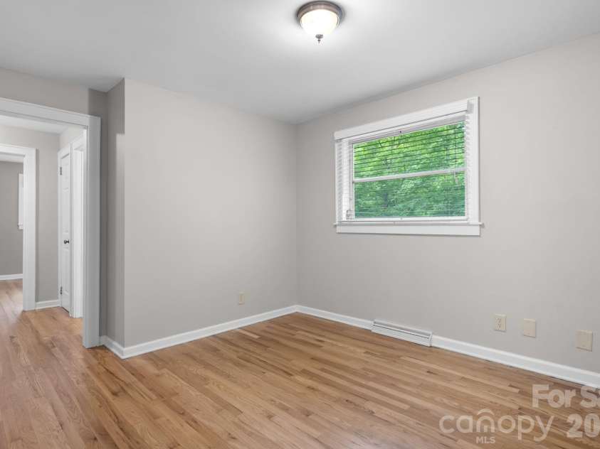 4073 NC 226A Highway, Marion, NC 28752.  MLS# CAR4388176, YatesRealty ID 30247. 