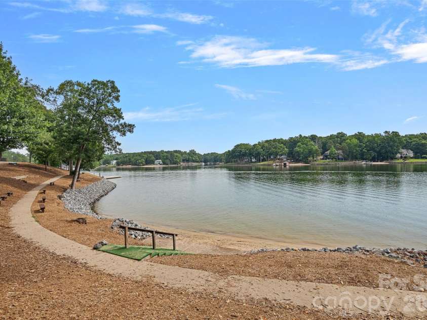 12109 Baywoods Drive, Tega Cay, SC 29708.  MLS# CAR4389480, YatesRealty ID 30248. 