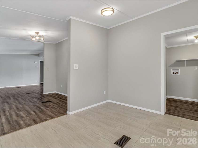 133 Kristey Lane, Hendersonville, NC 28792.  MLS# CAR4389871, YatesRealty ID 30249. 