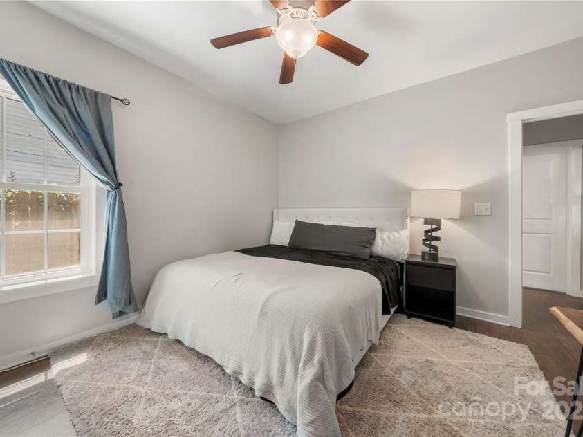 2717 Arnold Drive, Charlotte, NC 28205.  MLS# CAR4279060, YatesRealty ID 30249. Guest Bedroom