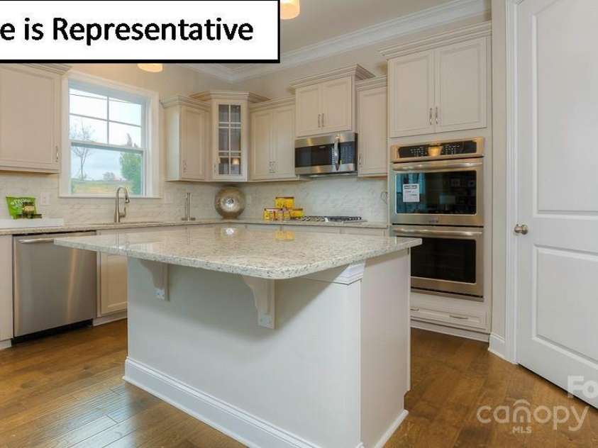 7009 Sylvan Retreat Drive, Denver, NC 28037.  MLS# CAR4225643, YatesRealty ID 3025. 