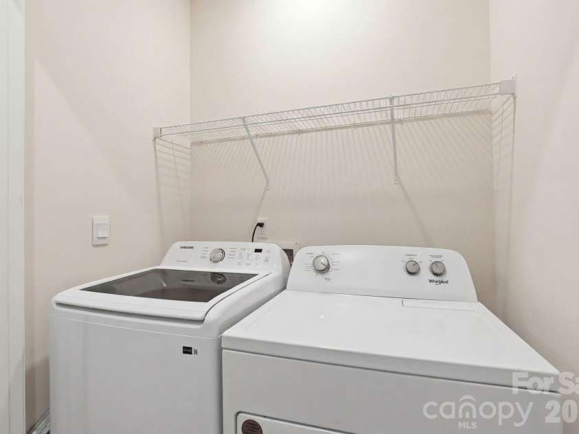 205 Reynard Trail, Greenville, SC 29609.  MLS# CAR4390051, YatesRealty ID 30250. 
