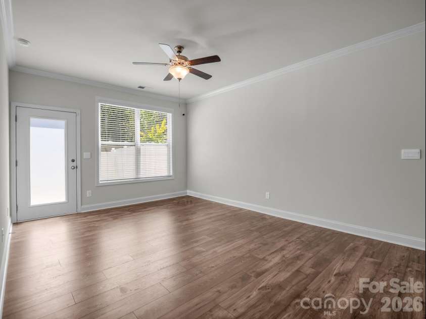205 Reynard Trail, Greenville, SC 29609.  MLS# CAR4390051, YatesRealty ID 30250. 