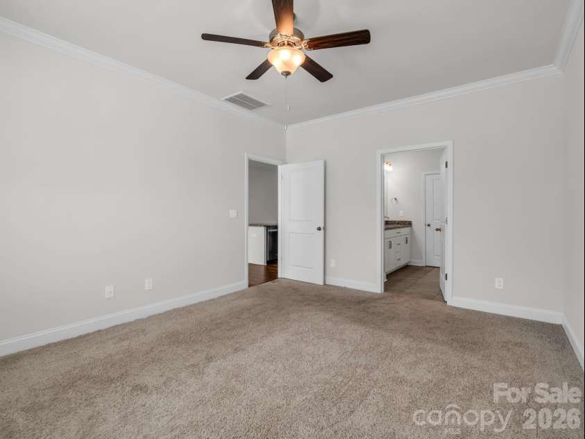 205 Reynard Trail, Greenville, SC 29609.  MLS# CAR4390051, YatesRealty ID 30250. 