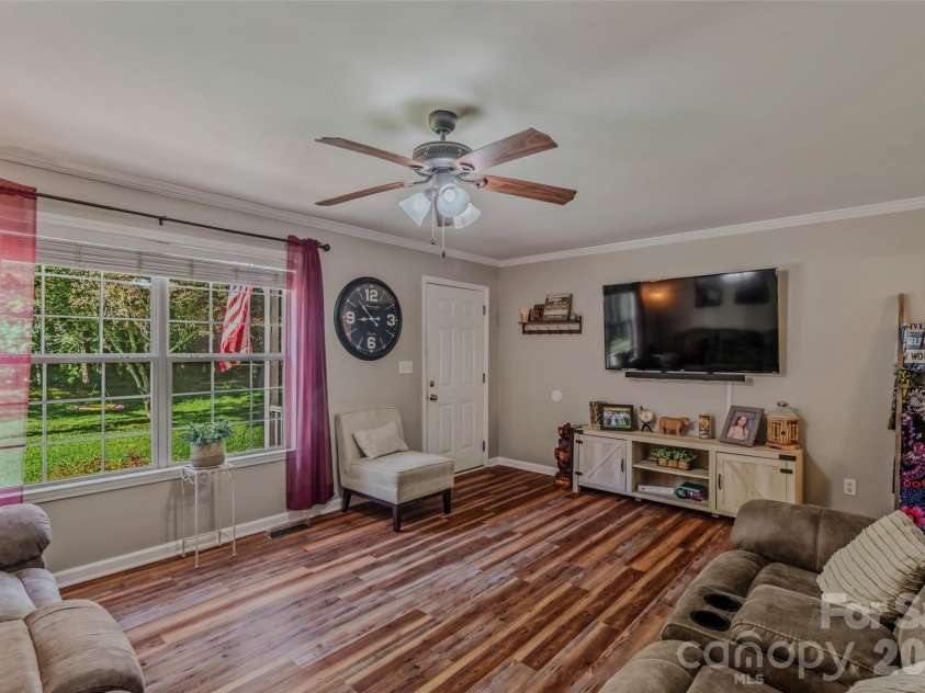 145 Wisconsin Avenue, Elkin, NC 28621.  MLS# CAR4390060, YatesRealty ID 30251. 