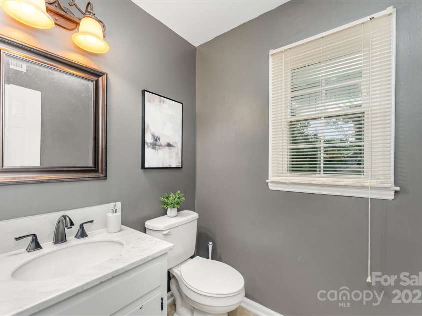 8229 Tifton Road, Charlotte, NC 28226.  MLS# CAR4286657, YatesRealty ID 30252. 