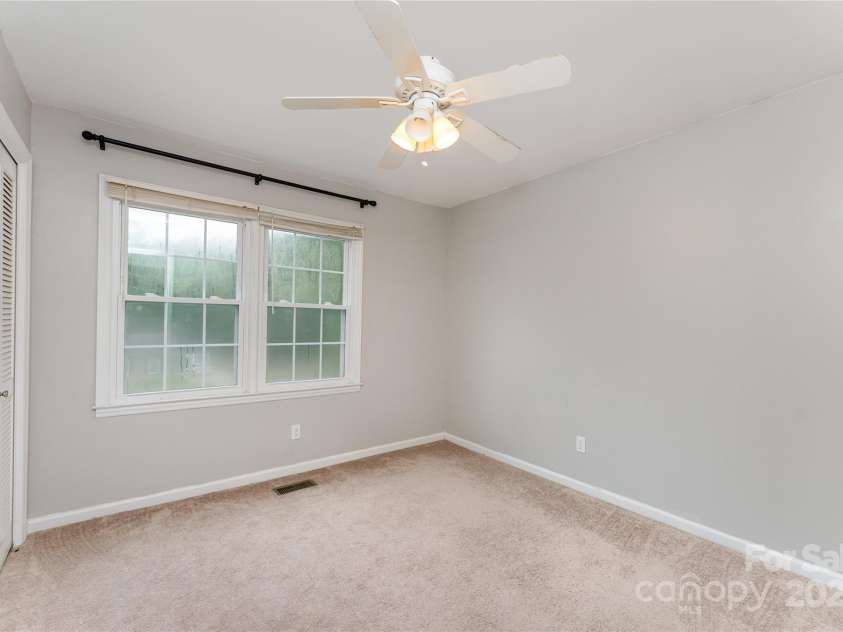 8229 Tifton Road, Charlotte, NC 28226.  MLS# CAR4286657, YatesRealty ID 30252. 