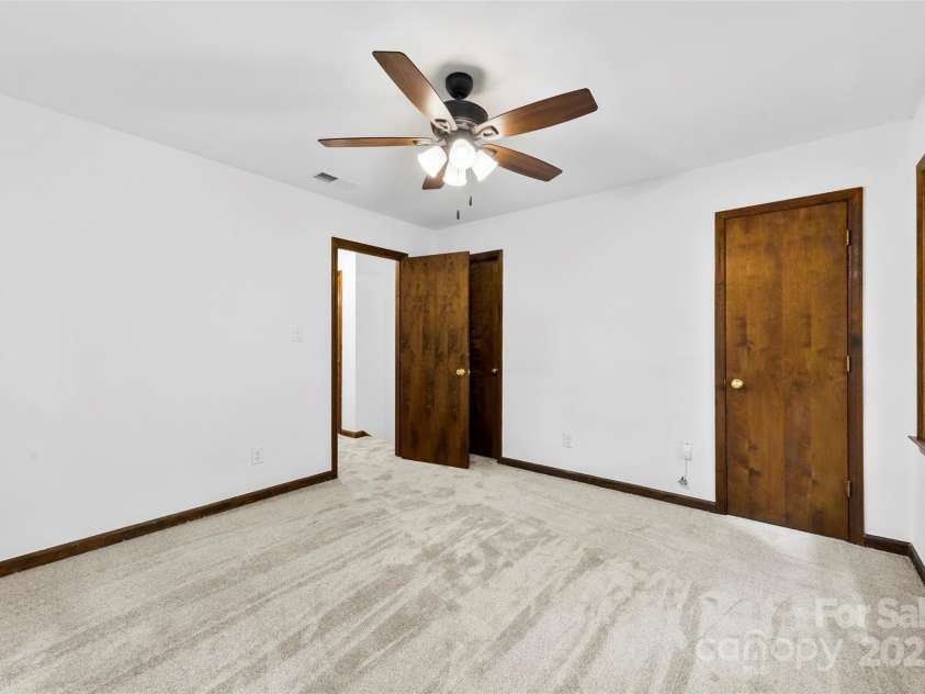 114 Carrigan Drive, Belmont, NC 28012.  MLS# CAR4285534, YatesRealty ID 30254. 