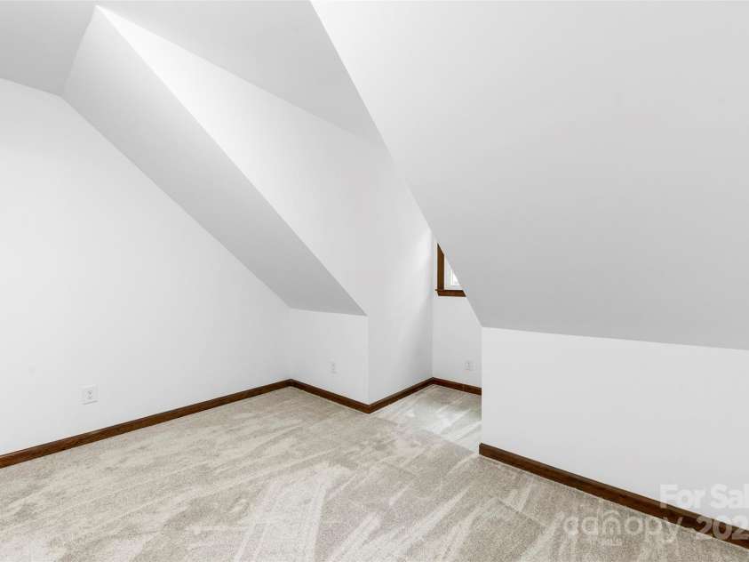 114 Carrigan Drive, Belmont, NC 28012.  MLS# CAR4285534, YatesRealty ID 30254. 