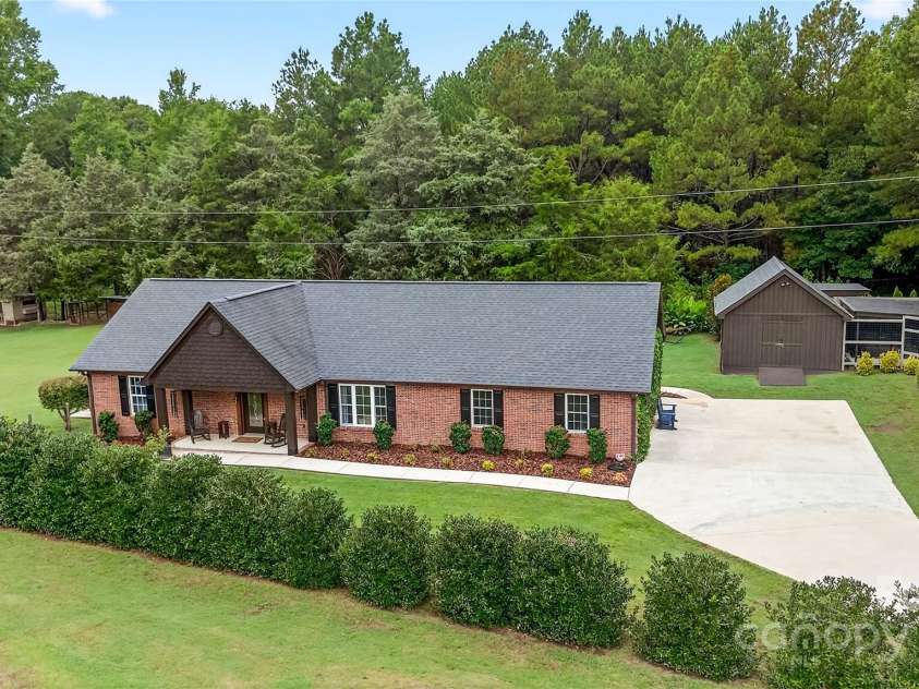 9592 Yarborough Road, Fort Mill, SC 29707.  MLS# CAR4286909, YatesRealty ID 30255. 