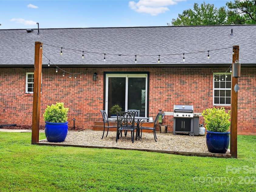 9592 Yarborough Road, Fort Mill, SC 29707.  MLS# CAR4286909, YatesRealty ID 30255. 