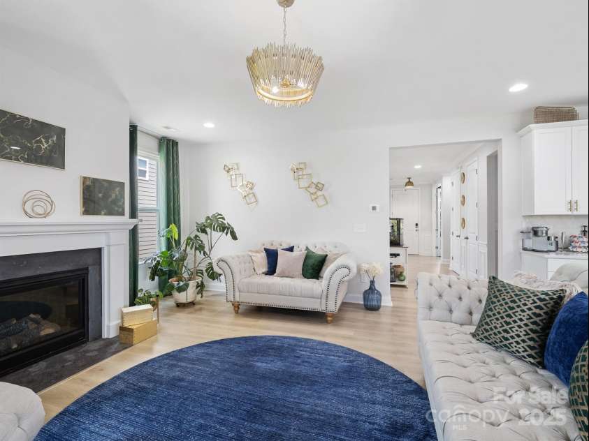 15213 Shallow Ridge Road, Charlotte, NC 28278.  MLS# CAR4281889, YatesRealty ID 30256. 