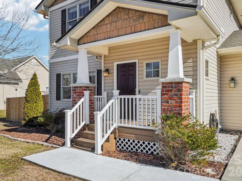 174 Springfield Meadow Drive, Etowah, NC 28729.  MLS# CAR4341814, YatesRealty ID 3026. 