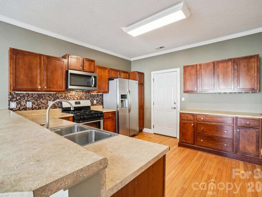 174 Springfield Meadow Drive, Etowah, NC 28729.  MLS# CAR4341814, YatesRealty ID 3026. 
