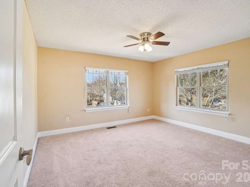 174 Springfield Meadow Drive, Etowah, NC 28729.  MLS# CAR4341814, YatesRealty ID 3026. 