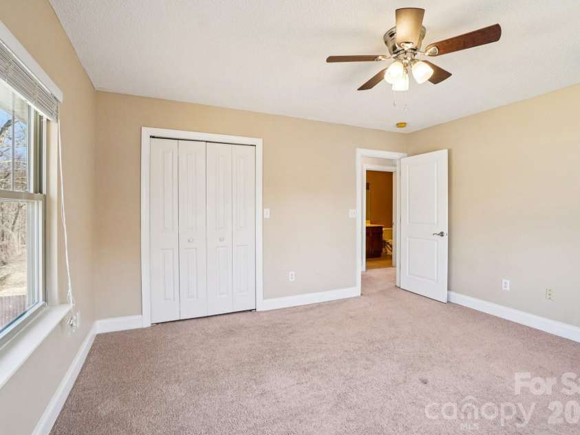 174 Springfield Meadow Drive, Etowah, NC 28729.  MLS# CAR4341814, YatesRealty ID 3026. 