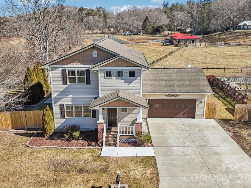 174 Springfield Meadow Drive, Etowah, NC 28729.  MLS# CAR4341814, YatesRealty ID 3026. 