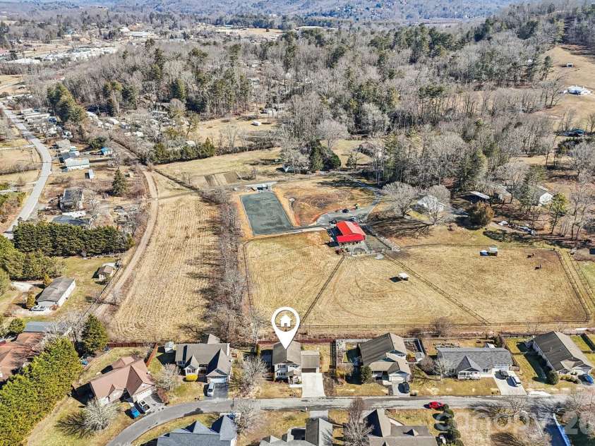 174 Springfield Meadow Drive, Etowah, NC 28729.  MLS# CAR4341814, YatesRealty ID 3026. 