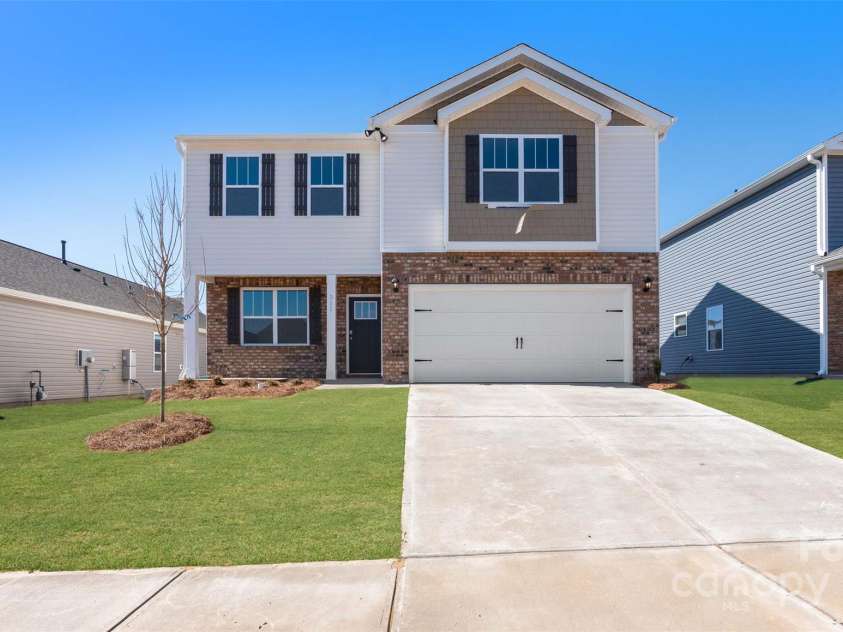 31 Shorthorn Road, Fletcher, NC 28732.  MLS# CAR4286900, YatesRealty ID 30260. Photos are representative