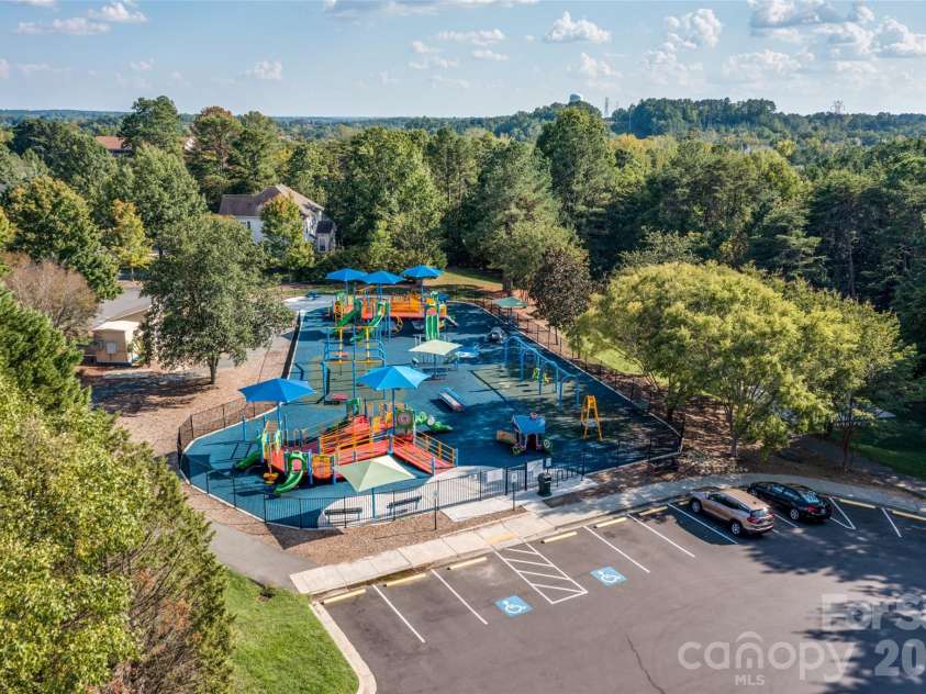 342 Shoreline Parkway, Tega Cay, SC 29708.  MLS# CAR4380050, YatesRealty ID 30261. 