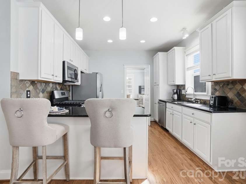 342 Shoreline Parkway, Tega Cay, SC 29708.  MLS# CAR4380050, YatesRealty ID 30261. 